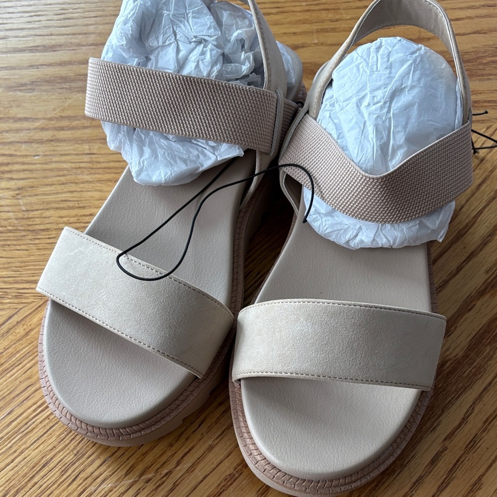 Elegant Tan Women's Sandals